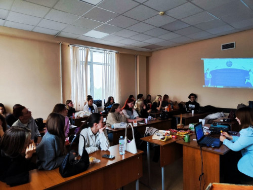 С Днем рекламиста!